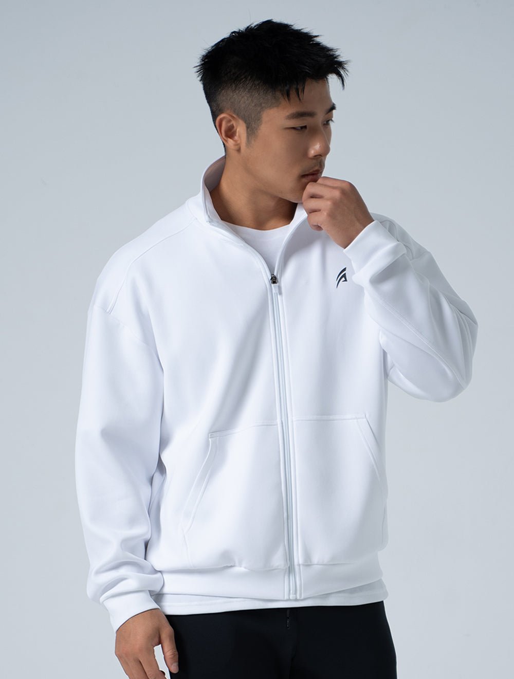 AirFlex™ 立領運動夾克 (白) - AROAK 機能健身服飾 | 專為健人打造