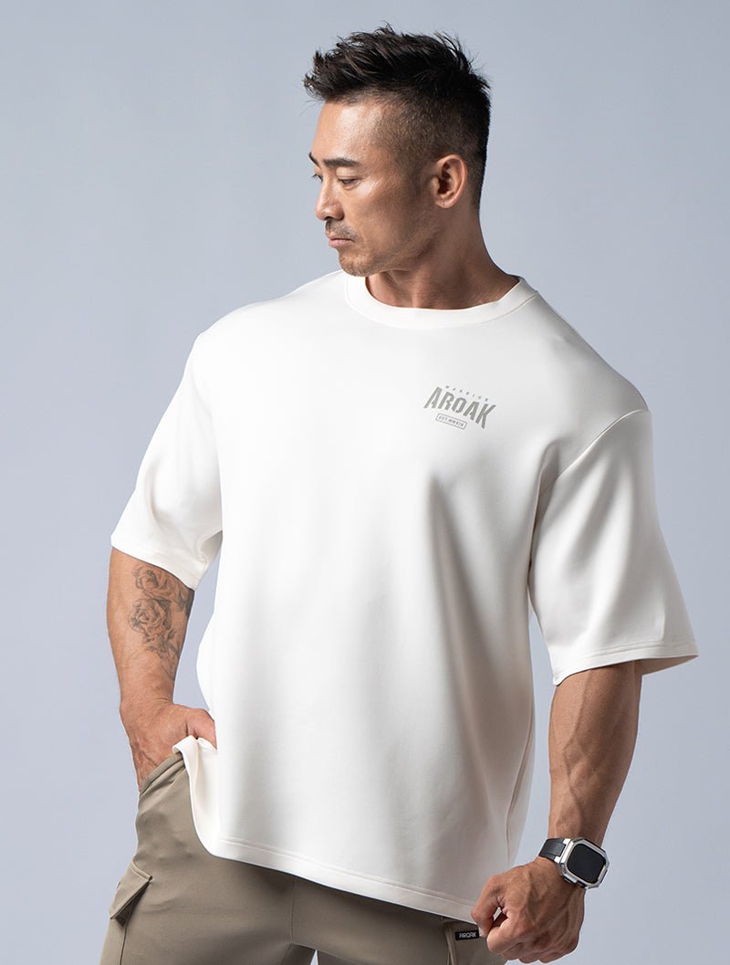 AirFlex™ 戰士的怒吼 OVERSIZED短袖上衣 (米白) - AROAK 機能健身服飾 | 專為健人打造