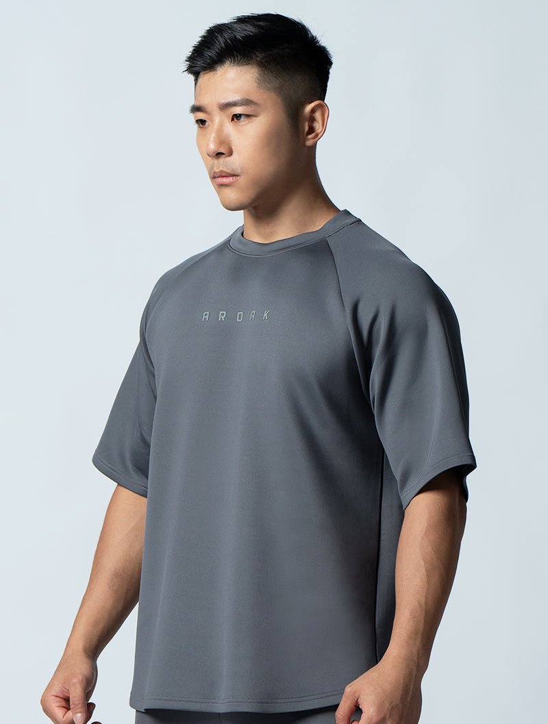 AirFlex™ OVERSIZED拉克蘭袖上衣 (鐵灰) - AROAK 機能健身服飾 | 專為健人打造