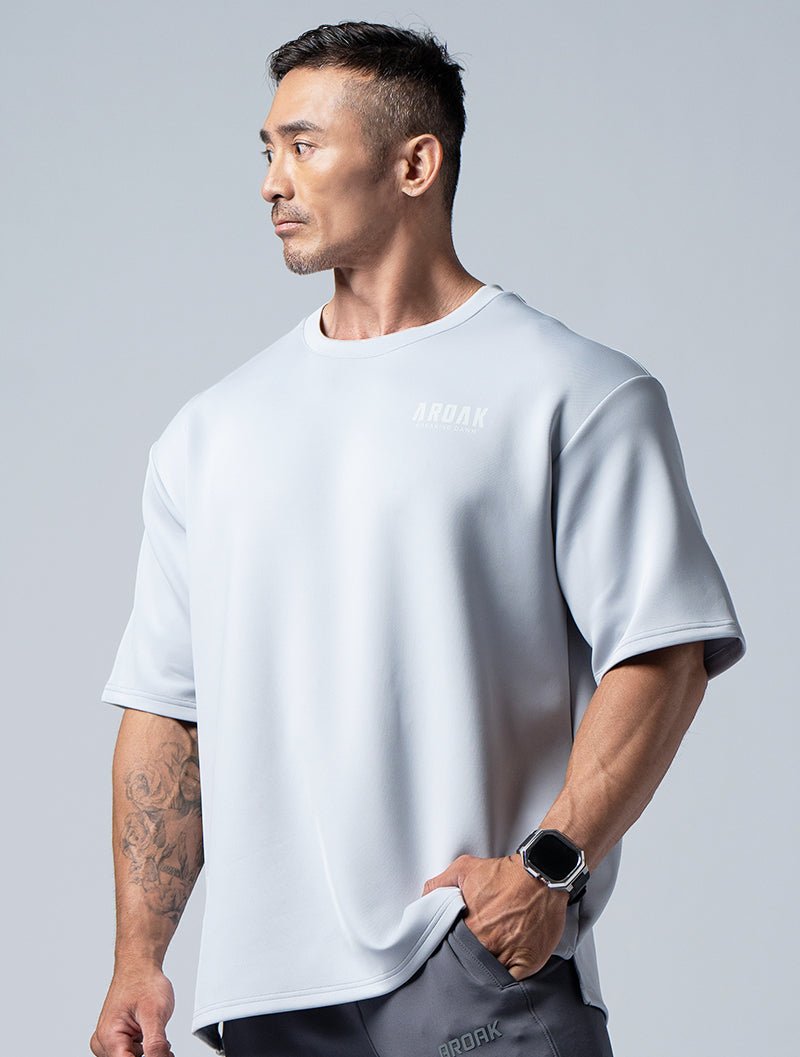 AirFlex™曙光戰士OVERSIZED短袖上衣 (淺灰) - AROAK 機能健身服飾 | 專為健人打造