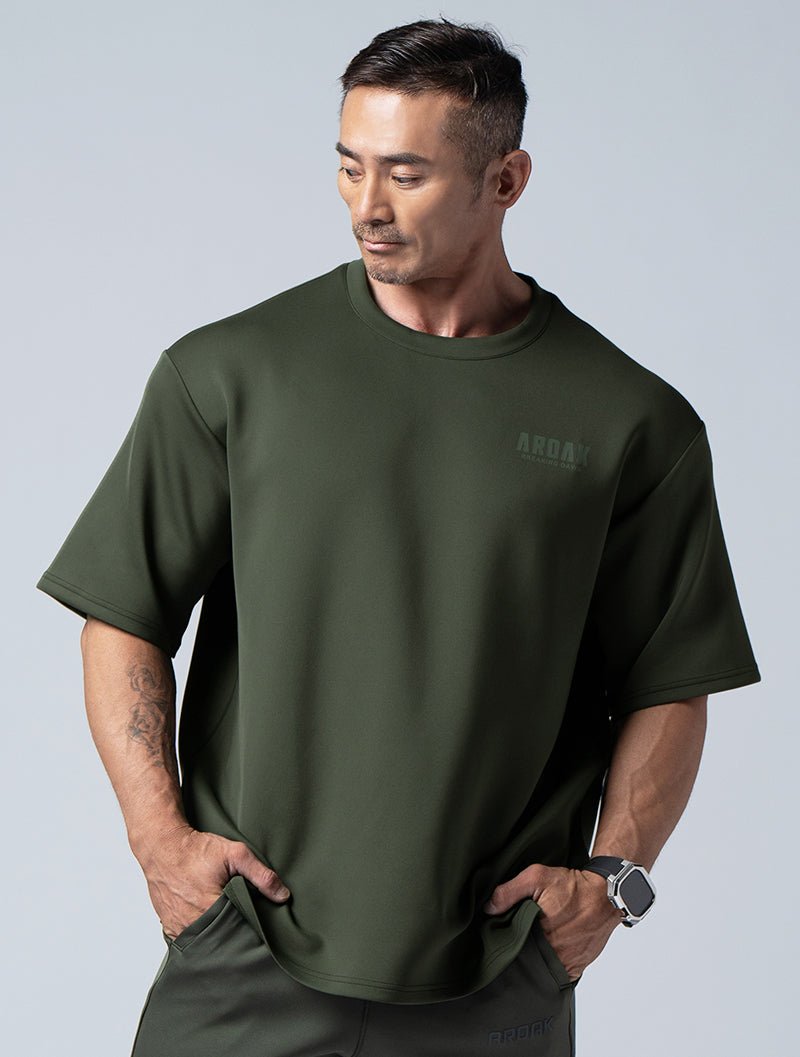 AirFlex™曙光戰士OVERSIZED短袖上衣 (墨綠) - AROAK 機能健身服飾 | 專為健人打造
