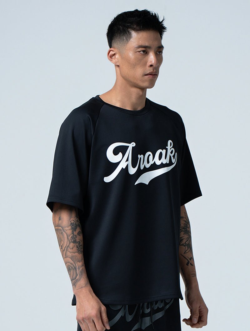 AirSculpt™ 硬派榮耀拉克蘭袖上衣 (黑) - AROAK 機能健身服飾 | 專為健人打造