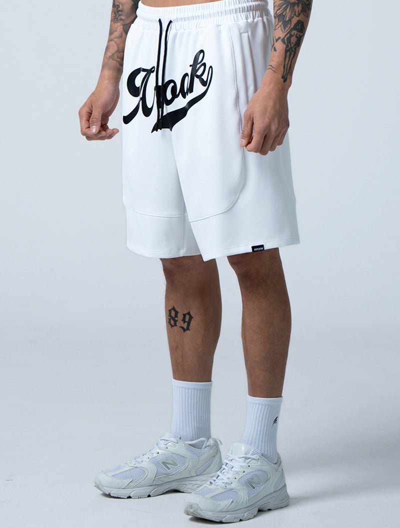 AirSculpt™ 美式復古短褲 (白) - AROAK 機能健身服飾 | 專為健人打造