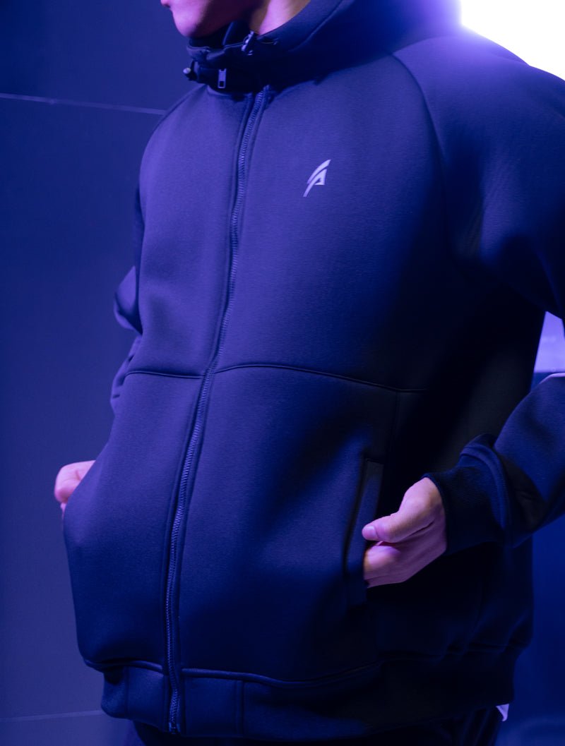 AirWarm™機能太空棉連帽外套 (黑) - AROAK 機能健身服飾 | 專為健人打造
