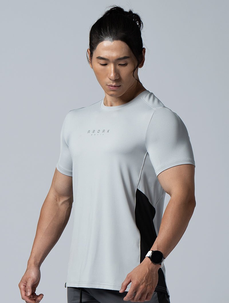 ArcTech™機能拼接短袖上衣 (淺灰) - AROAK 機能健身服飾 | 專為健人打造
