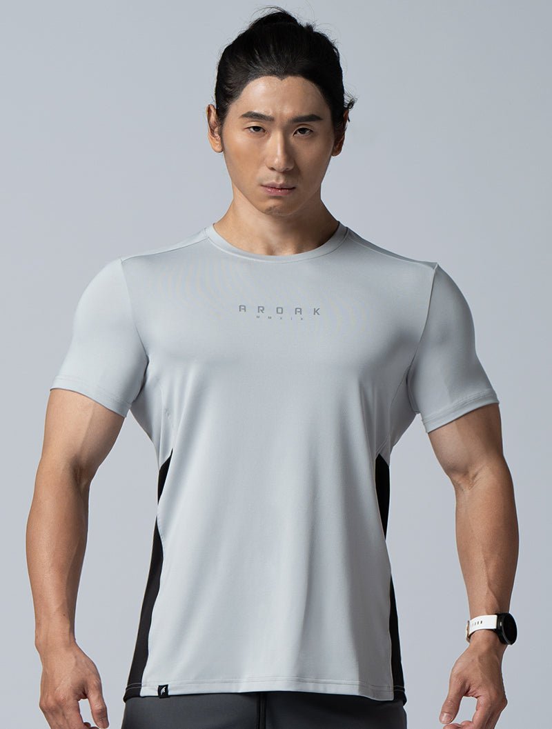 ArcTech™機能拼接短袖上衣 (淺灰) - AROAK 機能健身服飾 | 專為健人打造
