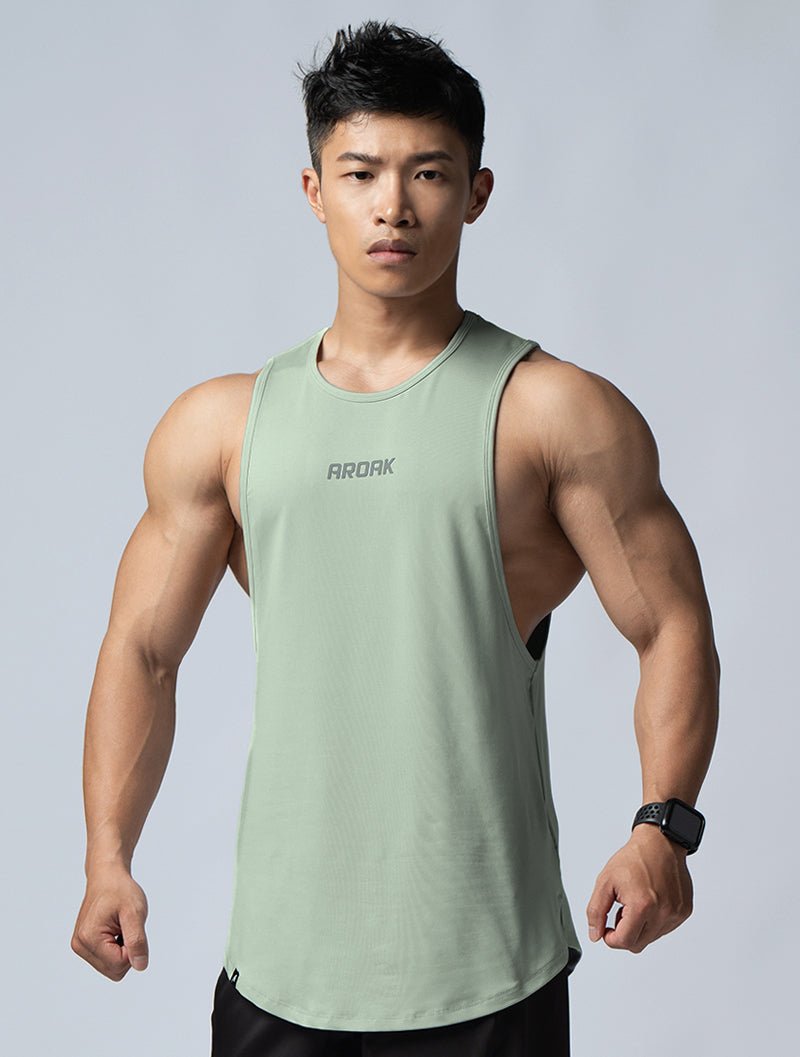 ArcTech™ 機能圓弧健身背心 (淺灰綠) - AROAK 機能健身服飾 | 專為健人打造