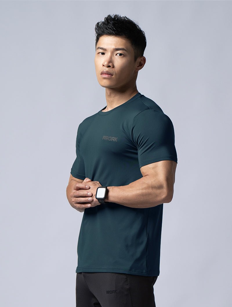ArcTech™ 機能訓練上衣 (黑綠) - AROAK 機能健身服飾 | 專為健人打造