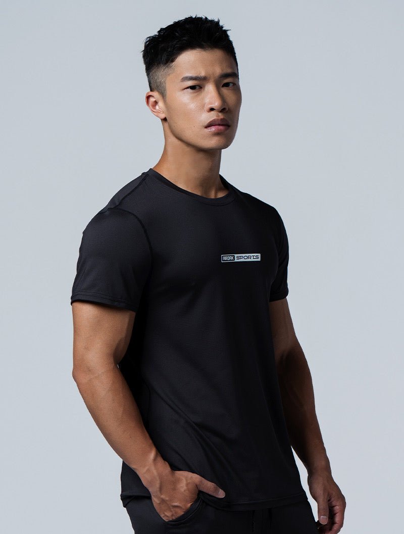 ArcTech™ Elite剪接訓練上衣 (黑) - AROAK 機能健身服飾 | 專為健人打造