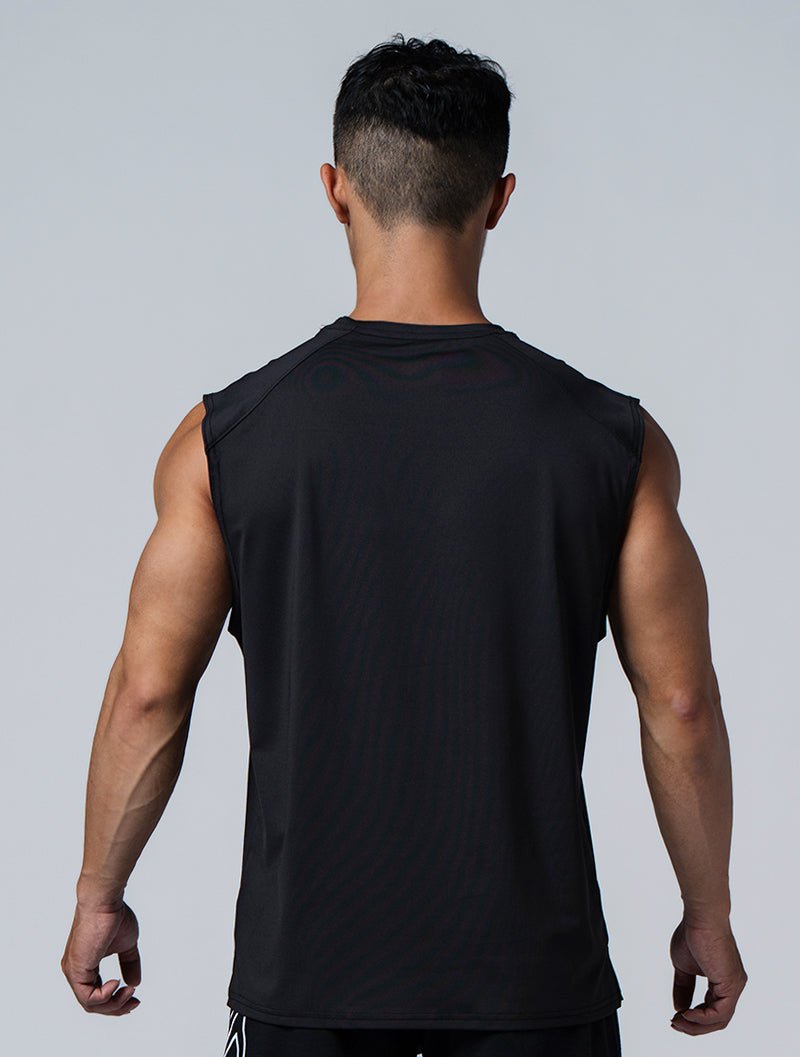 ArcTech™ Essential 寬肩剪接背心 (黑) - AROAK 機能健身服飾 | 專為健人打造