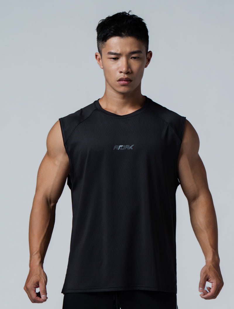 ArcTech™ Essential 寬肩剪接背心 (黑) - AROAK 機能健身服飾 | 專為健人打造