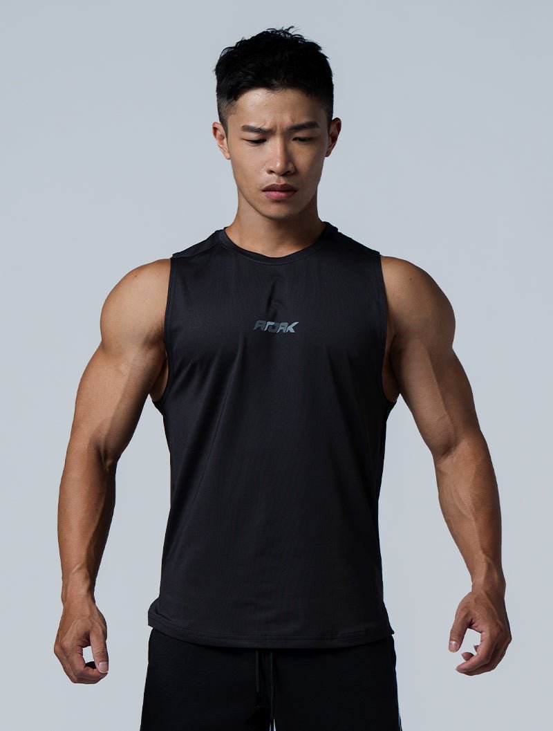 ArcTech™ Essential 剪接弧襬背心 (黑) - AROAK 機能健身服飾 | 專為健人打造