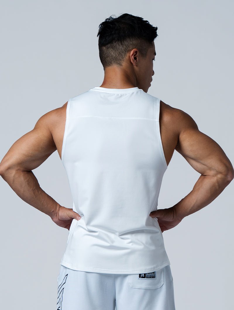 ArcTech™ Essential 剪接弧襬背心 (白) - AROAK 機能健身服飾 | 專為健人打造