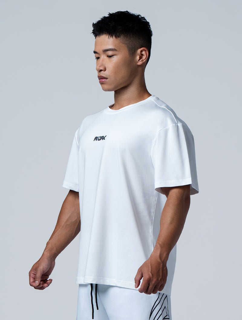 ArcTech™ Essential Oversized FIT短袖上衣 (白) - AROAK 機能健身服飾 | 專為健人打造