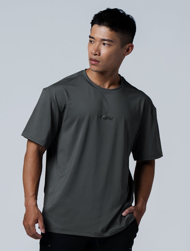 ArcTech™ Essential Oversized Fit 短袖上衣 (鐵灰) – AROAK 機能健身服飾 | 專為健人打造