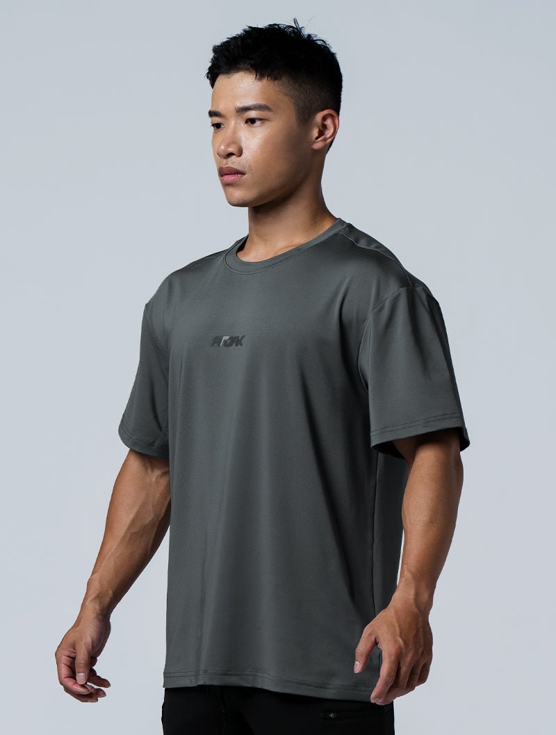 ArcTech™ Essential Oversized Fit 短袖上衣 (鐵灰) – AROAK 機能健身服飾 | 專為健人打造