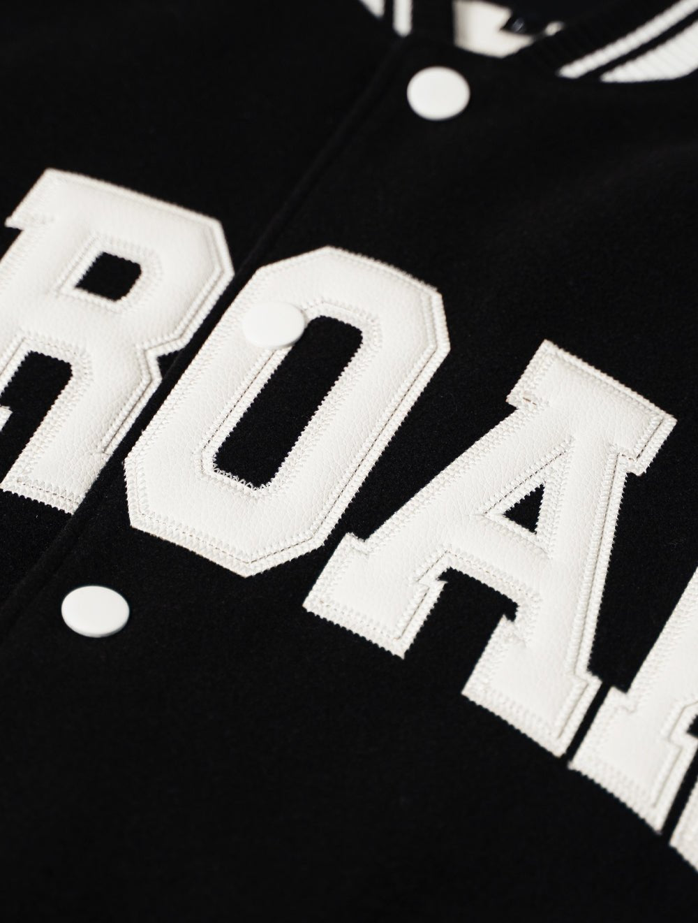 AROAK 棒球外套 (黑) - AROAK 機能健身服飾 | 專為健人打造