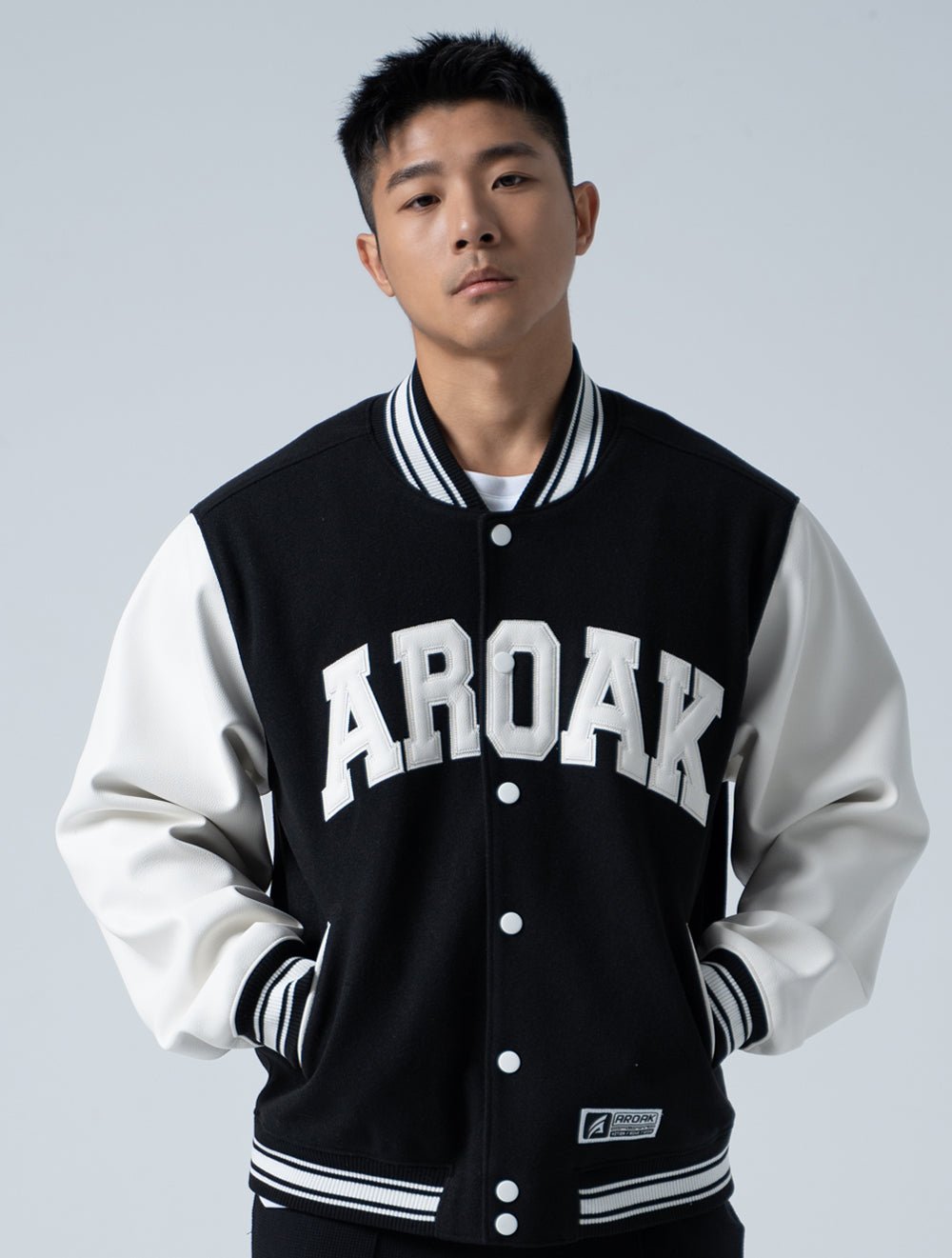 AROAK 棒球外套 (黑) - AROAK 機能健身服飾 | 專為健人打造