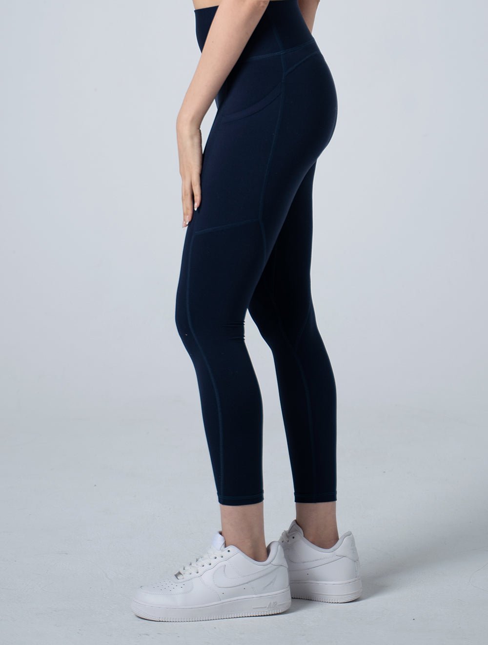 Doux™ 雕塑流線側口袋瑜珈褲25 - 2 (藍紫) - AROAK 機能健身服飾 | 專為健人打造