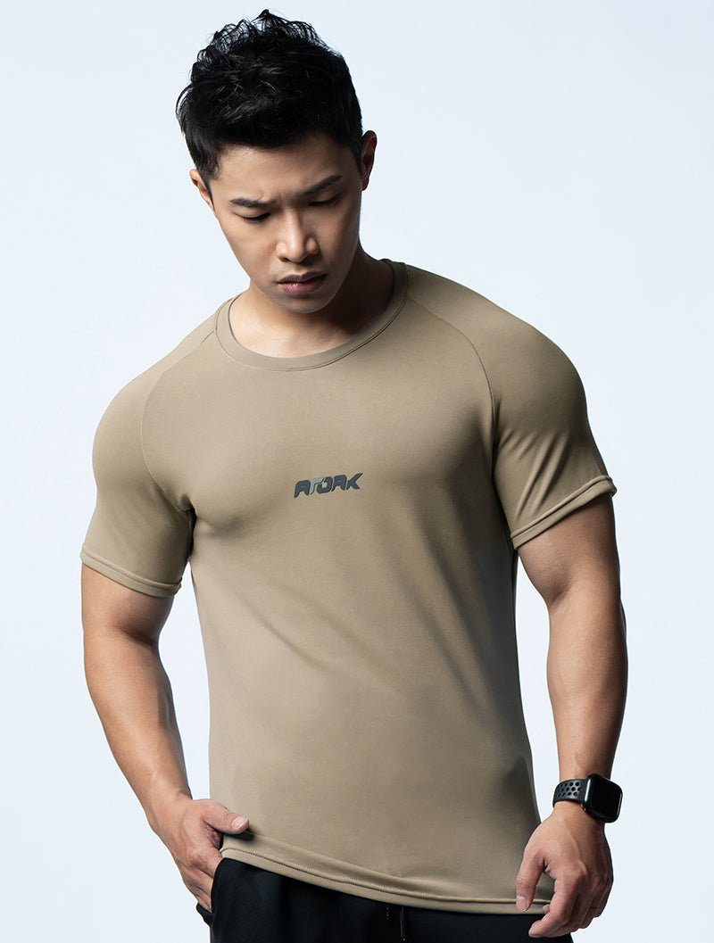 FluxFit™ 腋下拼接訓練上衣 (荳寇棕) - AROAK 機能健身服飾 | 專為健人打造