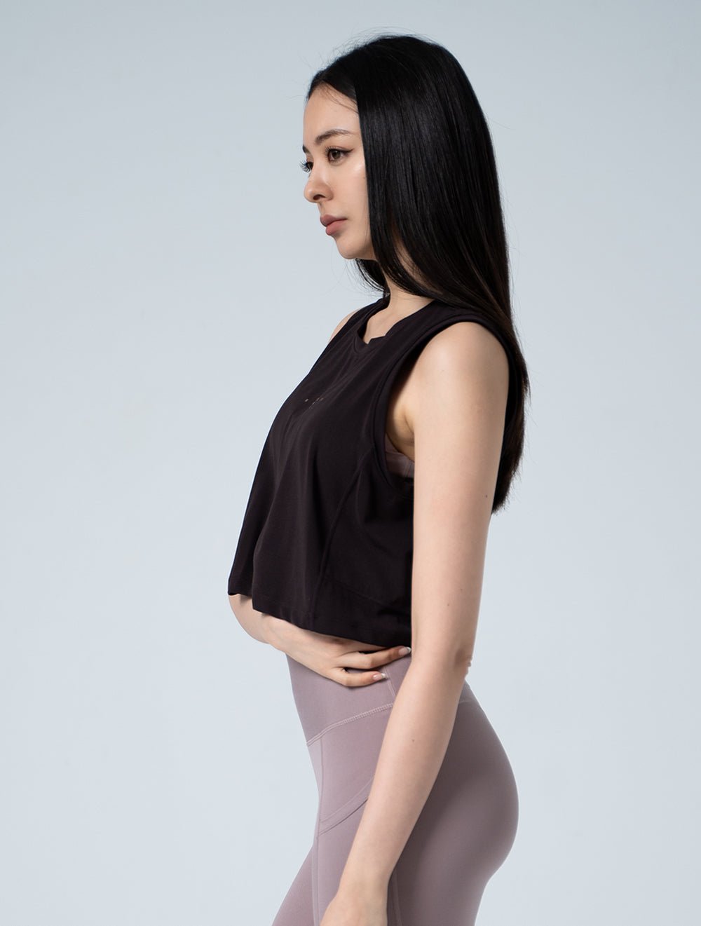 FluxFit™ 寬肩剪接短版背心25 - 2 (杉木棕) - AROAK 機能健身服飾 | 專為健人打造