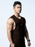 FluxFit™ 側開衩休閒背心 (杉木棕) - AROAK 機能健身服飾 | 專為健人打造