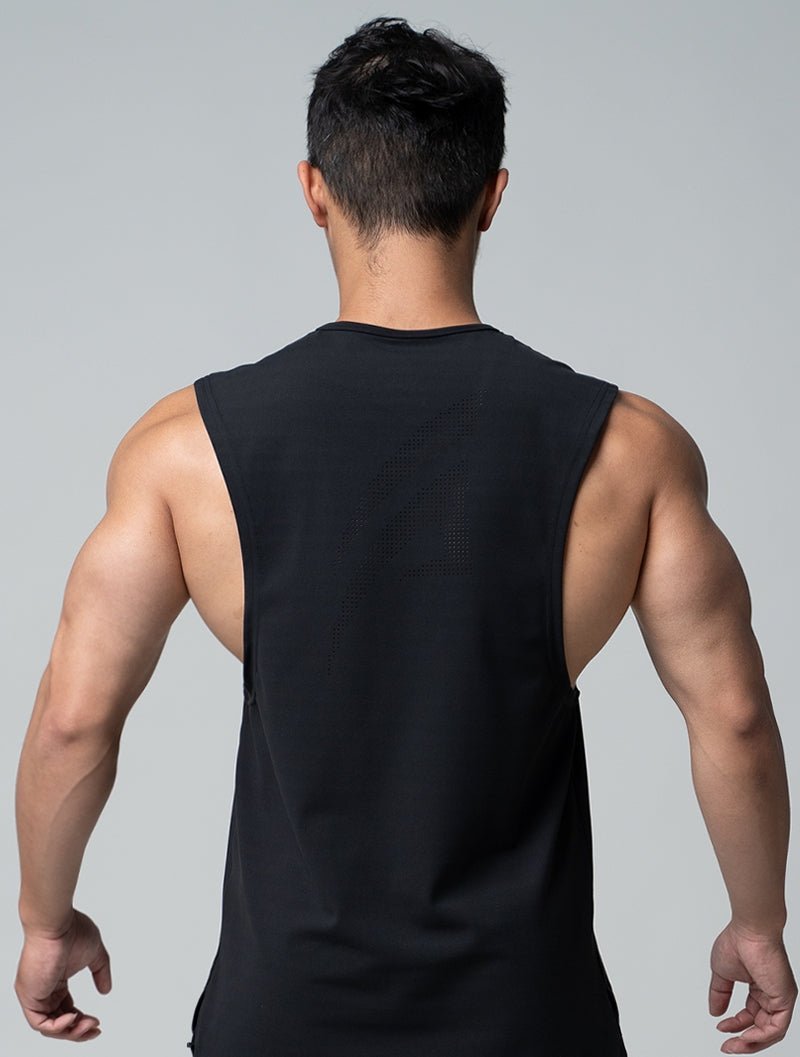 FluxFit™ LOGO沖孔訓練背心 (黑) - AROAK 機能健身服飾 | 專為健人打造