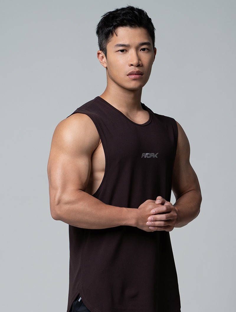 FluxFit™ LOGO沖孔訓練背心 (杉木棕) - AROAK 機能健身服飾 | 專為健人打造
