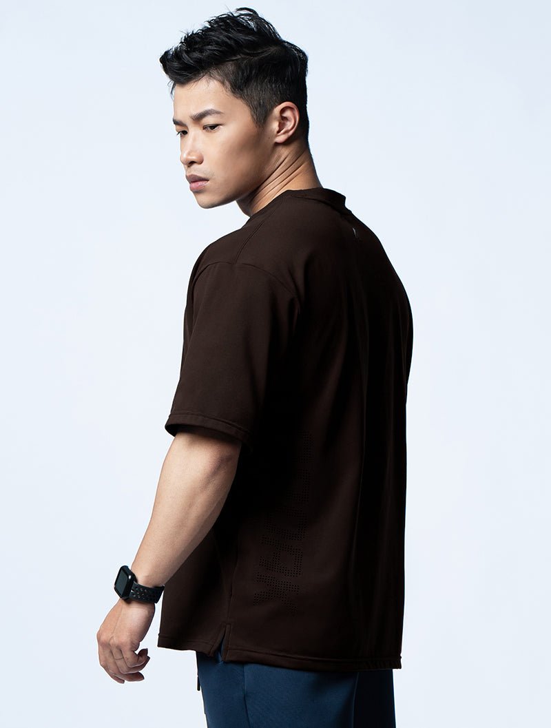 FluxFit™ OVERSIZED 機能短袖訓練上衣 (杉木棕) - AROAK 機能健身服飾 | 專為健人打造
