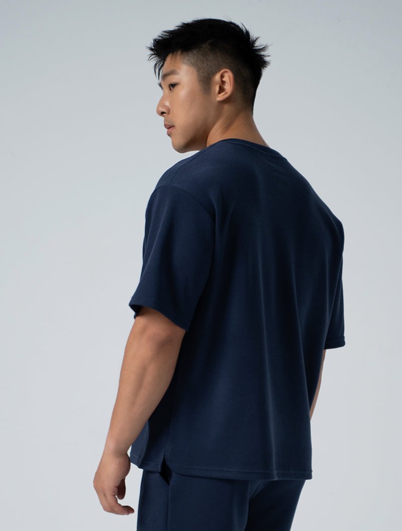 立體 LOGO 寬版休閒短袖上衣 (深藍) - AROAK 機能健身服飾 | 專為健人打造