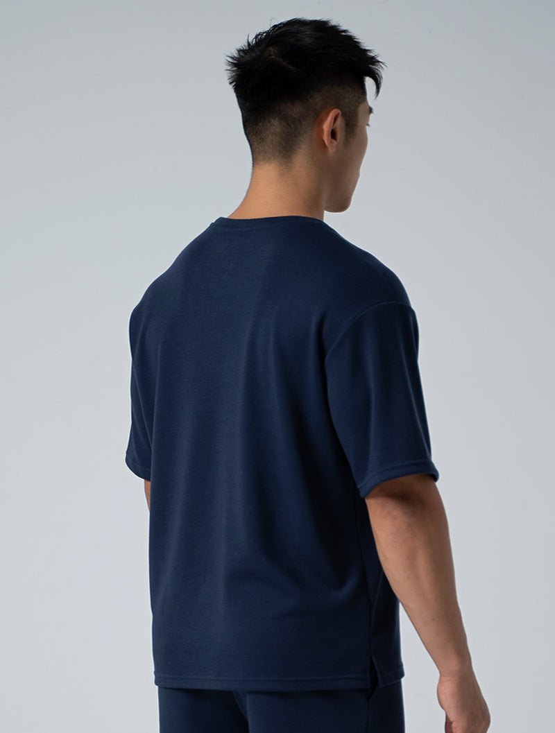 立體 LOGO 寬版休閒短袖上衣 (深藍) - AROAK 機能健身服飾 | 專為健人打造