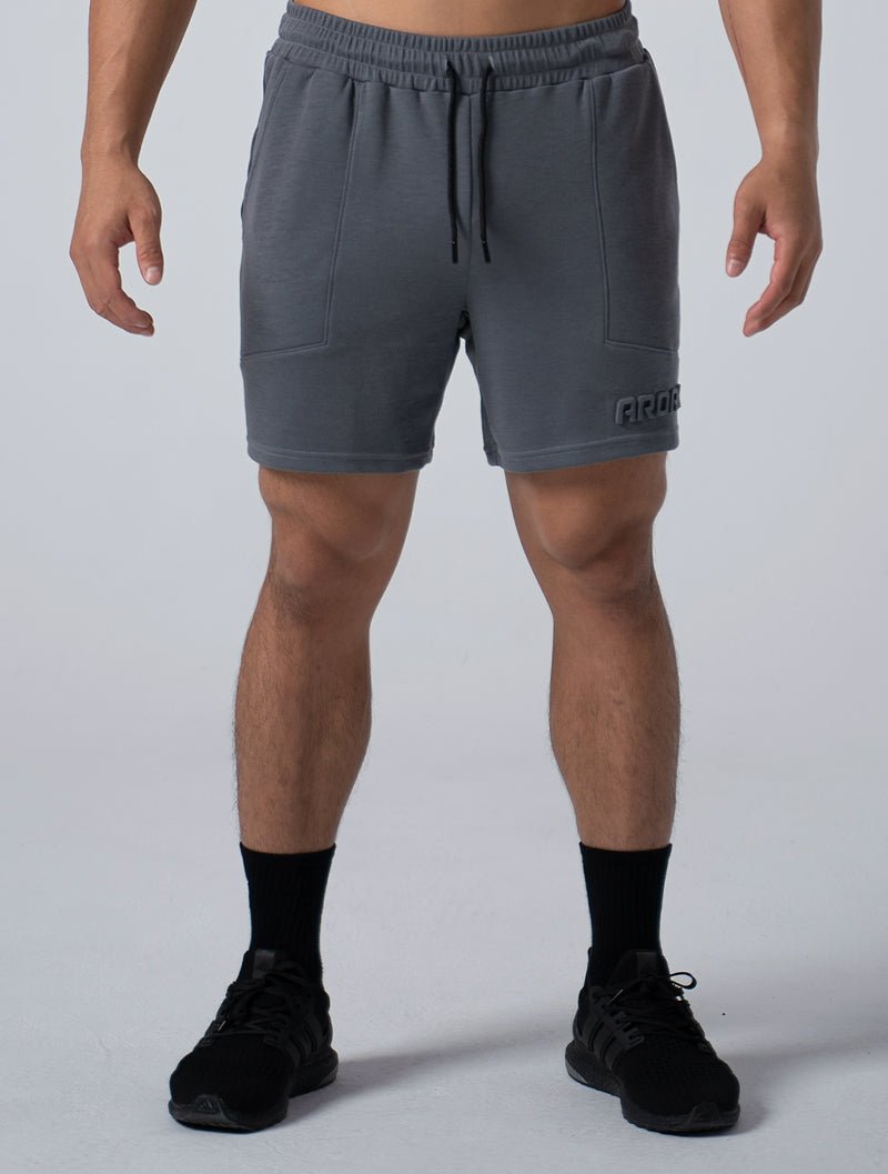 立體 LOGO 休閒短褲 (水泥灰) - AROAK 機能健身服飾 | 專為健人打造