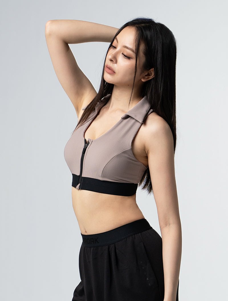 Lumin™ Polo美型領前拉式Bra Top 25 - 1 (奶茶杏) - AROAK 機能健身服飾 | 專為健人打造