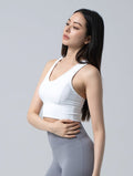 Lumin™ 肌能坑條V領交叉運動背心 24 - 1 (白) - AROAK 機能健身服飾 | 專為健人打造