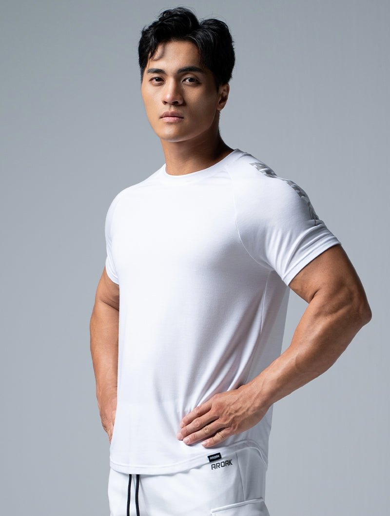 TENCEL™-SGL 休閒拉克蘭短袖上衣 (白) - AROAK 機能健身服飾 | 專為健人打造