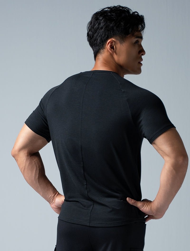 TENCEL™-SGL 休閒拉克蘭短袖上衣 (黑) - AROAK 機能健身服飾 | 專為健人打造