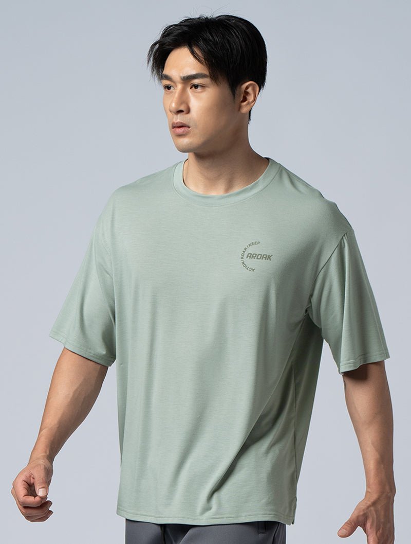 TENCEL - SGL™ 植絨OVERSIZED機能天絲短袖上衣 (灰綠) - AROAK 機能健身服飾 | 專為健人打造