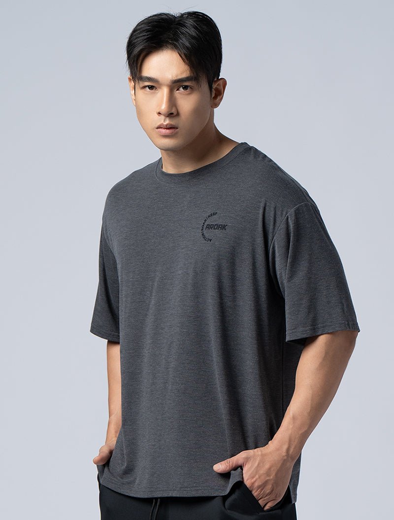 TENCEL - SGL™ 植絨OVERSIZED機能天絲短袖上衣 (霧黑) - AROAK 機能健身服飾 | 專為健人打造