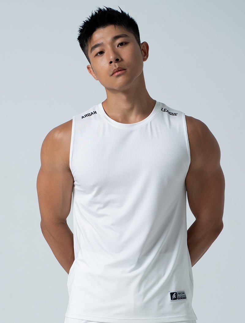 TuckAir™ 休閒寬肩背心 (白) - AROAK 機能健身服飾 | 專為健人打造