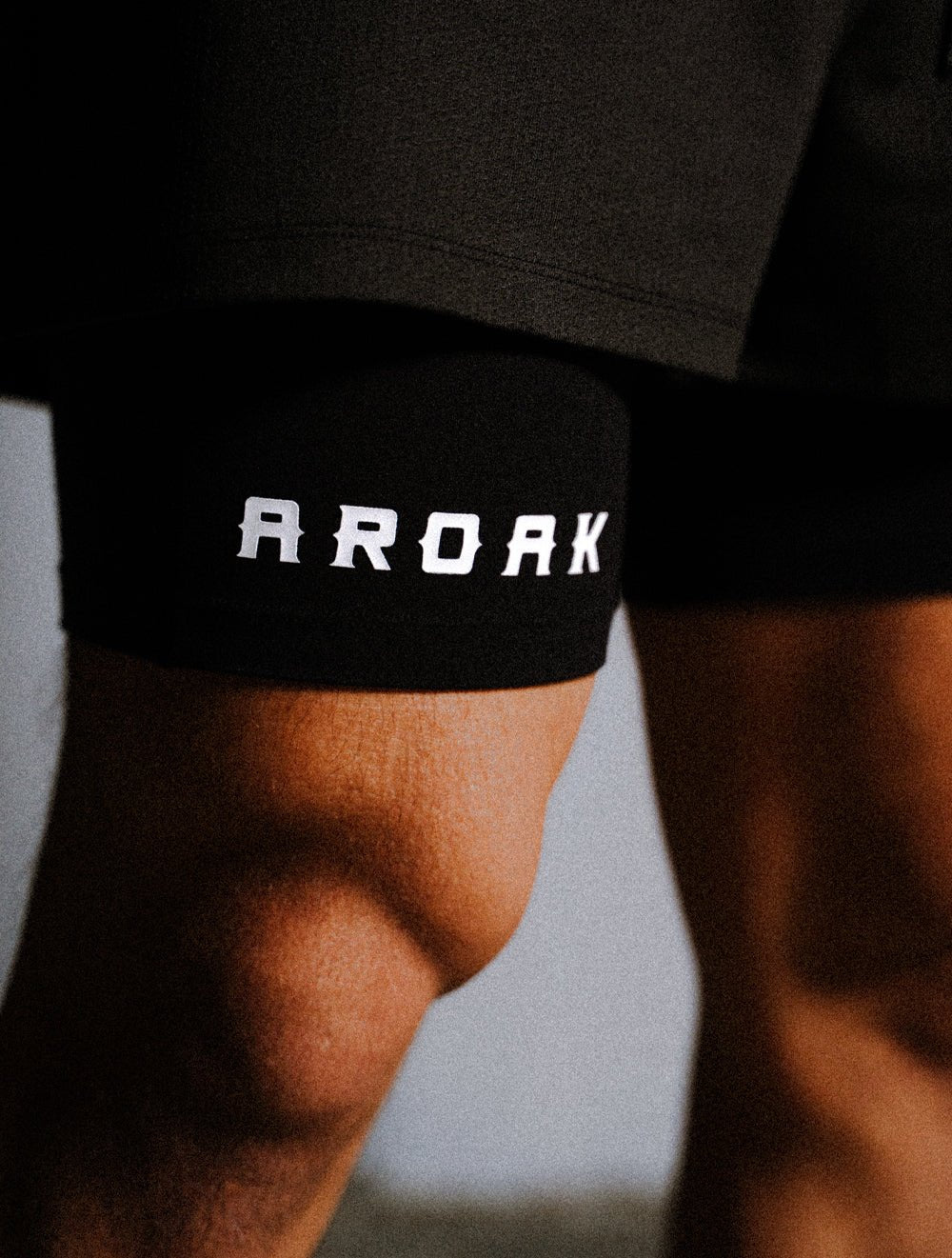 TuckAir™ 兩件式訓練短褲 (黑) - AROAK 機能健身服飾 | 專為健人打造