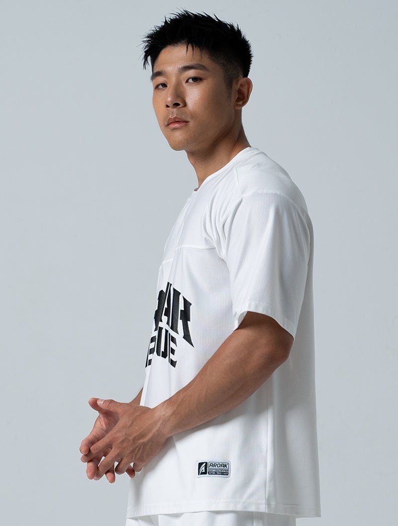 TuckAir™ OVERSIZED 休閒短袖上衣 (白) - AROAK 機能健身服飾 | 專為健人打造