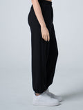 Wafflux™ 雲感縮口長褲25 - 2 (黑) - AROAK 機能健身服飾 | 專為健人打造