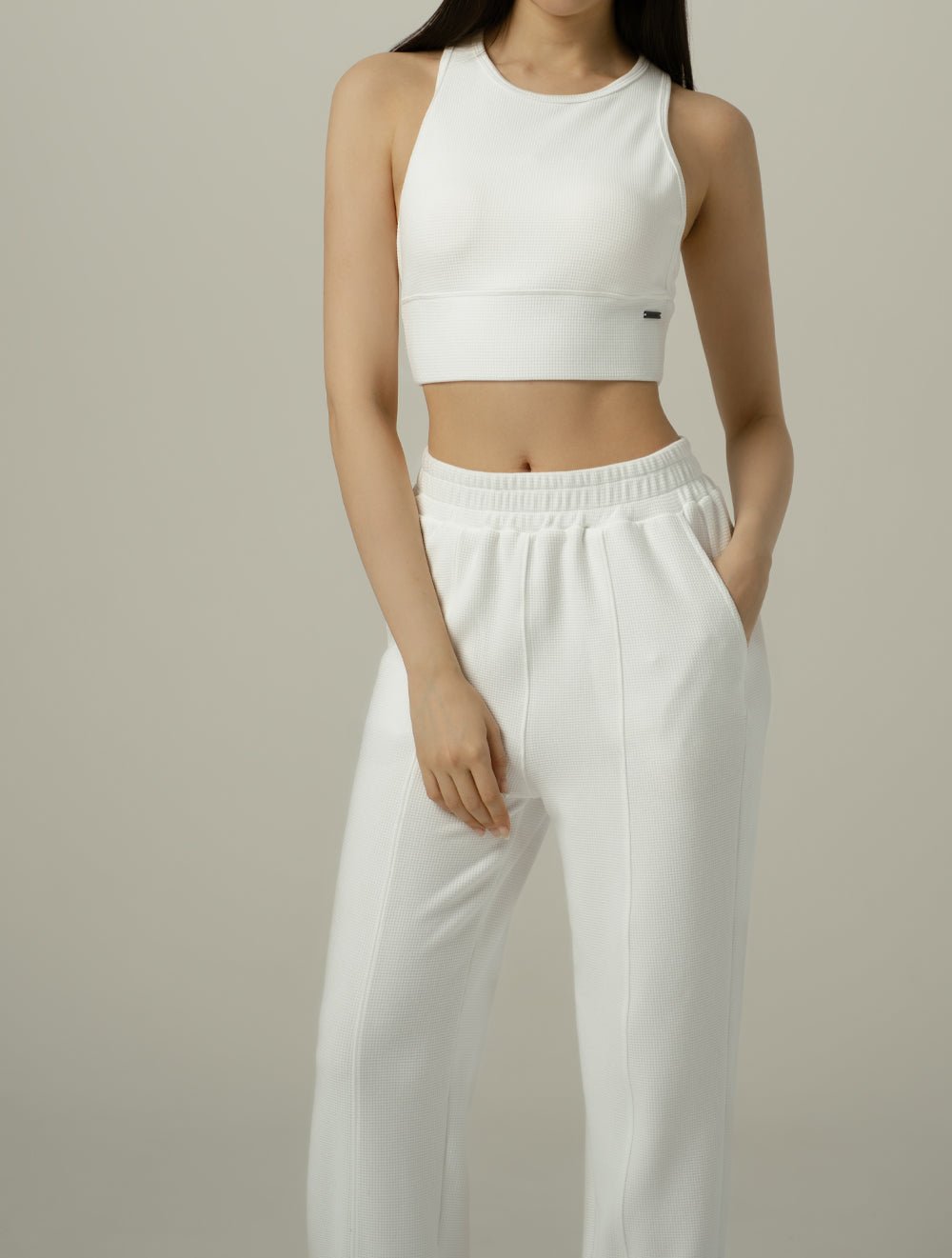 Wafflux™ 雲感縮口長褲25 - 2 (黑) - AROAK 機能健身服飾 | 專為健人打造