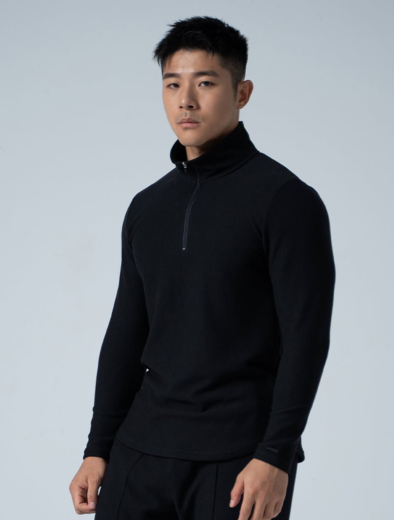 Wafflux™ 雲感半開襟上衣 (黑) - AROAK 機能健身服飾 | 專為健人打造