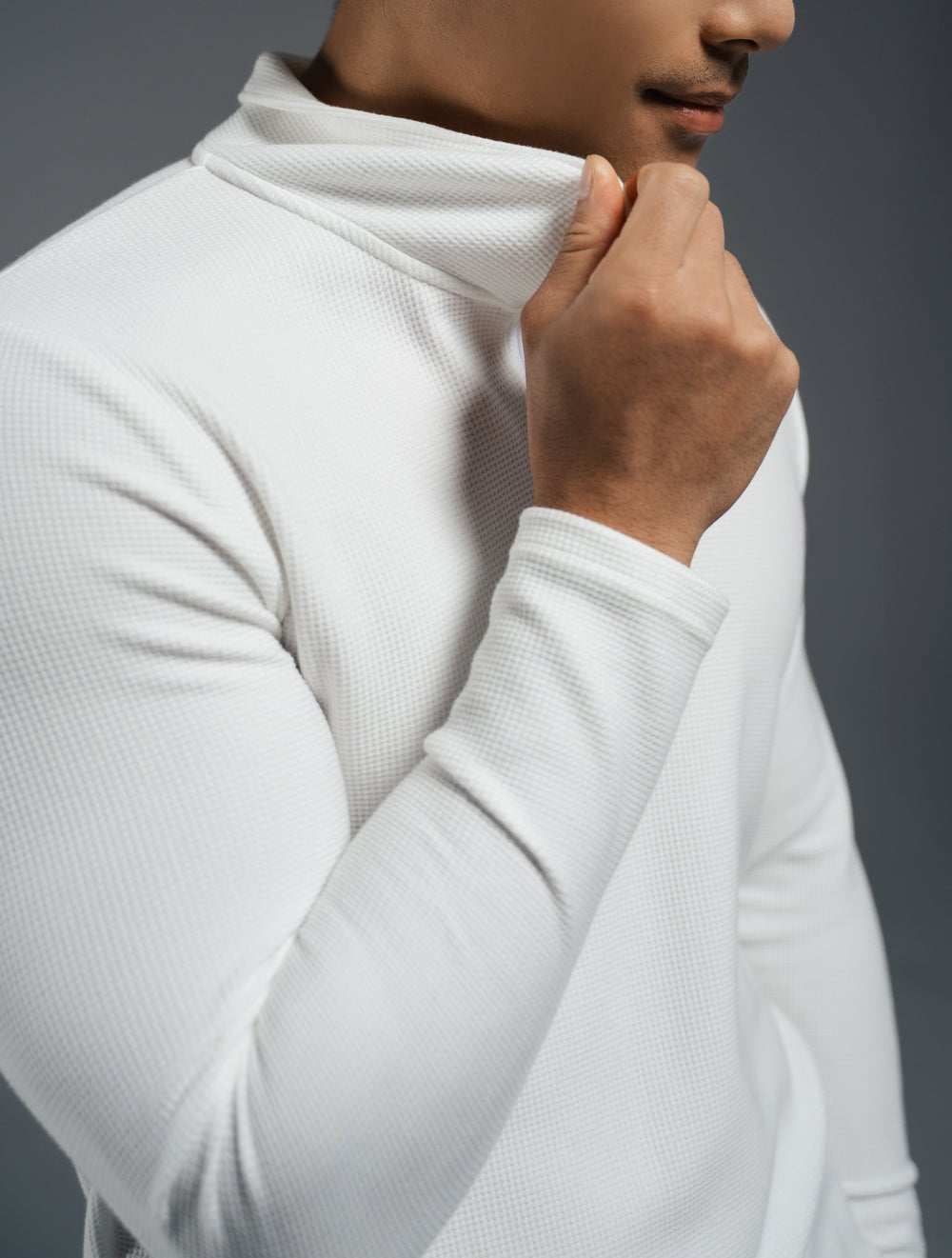 Wafflux™ 雲感半開襟上衣 (黑) - AROAK 機能健身服飾 | 專為健人打造