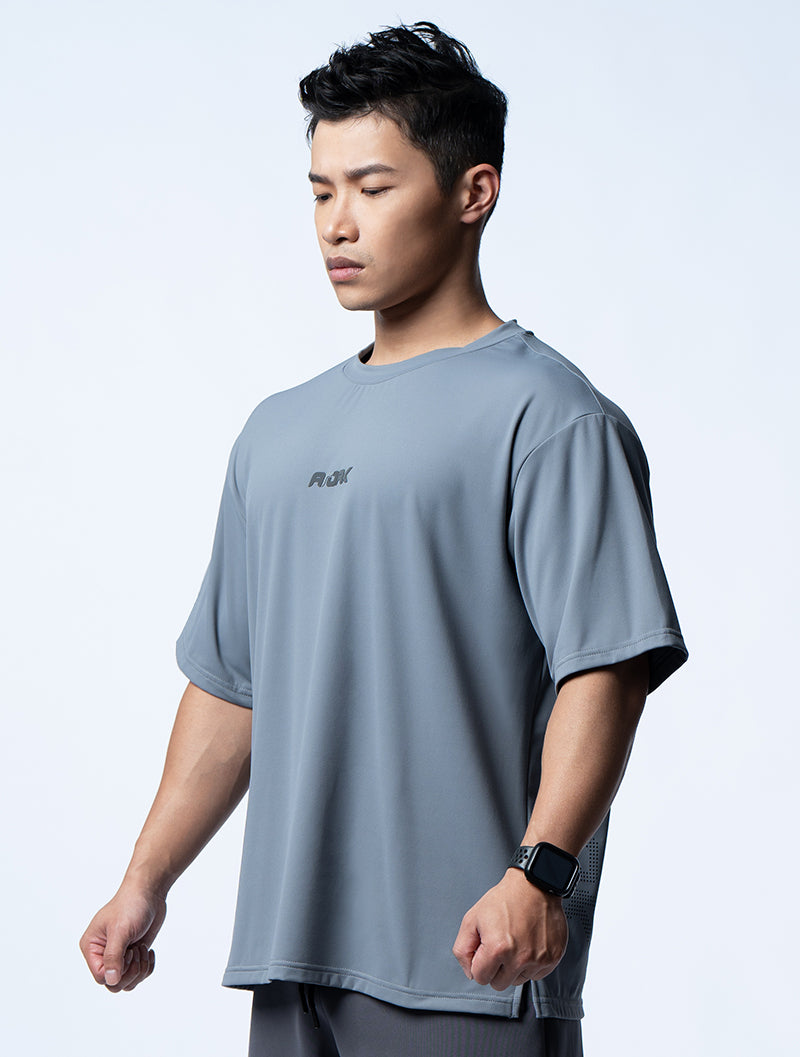 FluxFit™ OVERSIZED機能短袖訓練上衣 (日蝕灰)