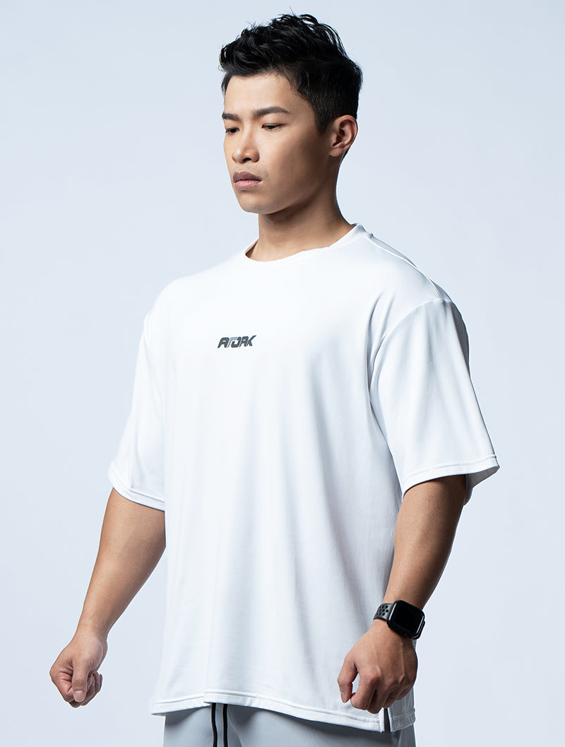 FluxFit™ OVERSIZED機能短袖訓練上衣 (白)